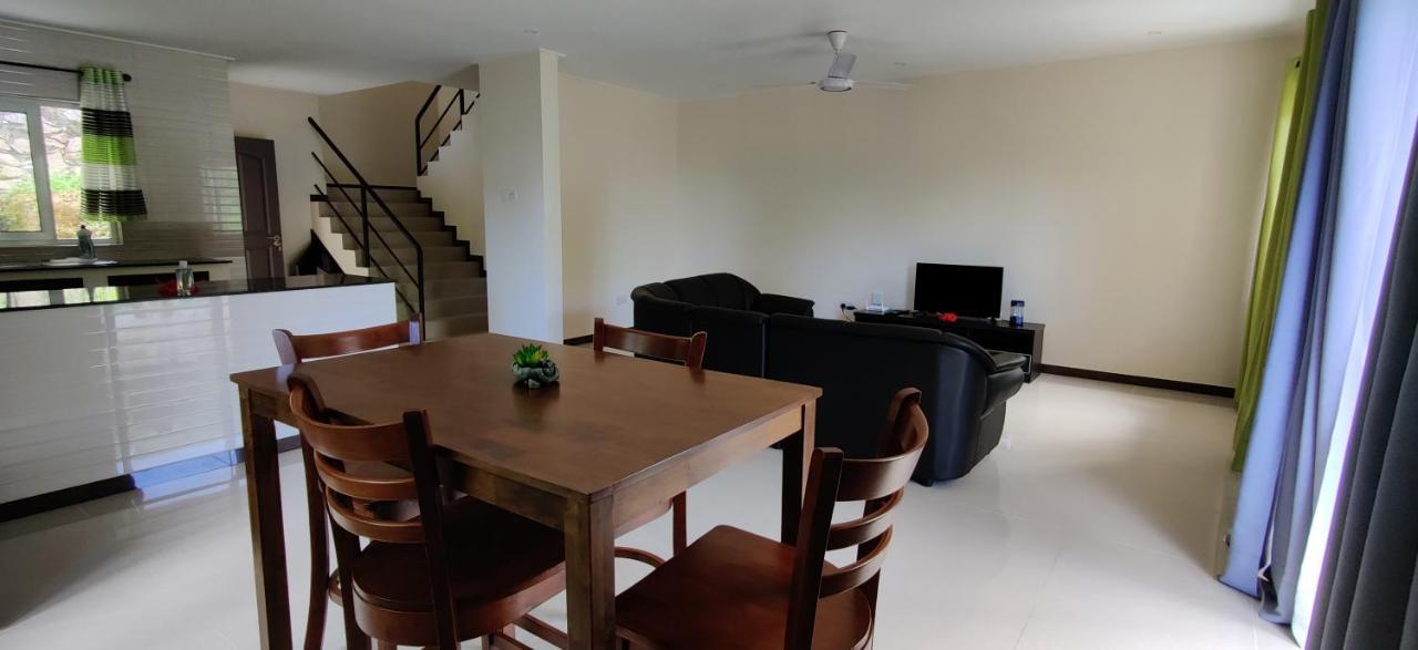 Jaidss Holiday Apartments 1 Anse aux Pins Esterno foto
